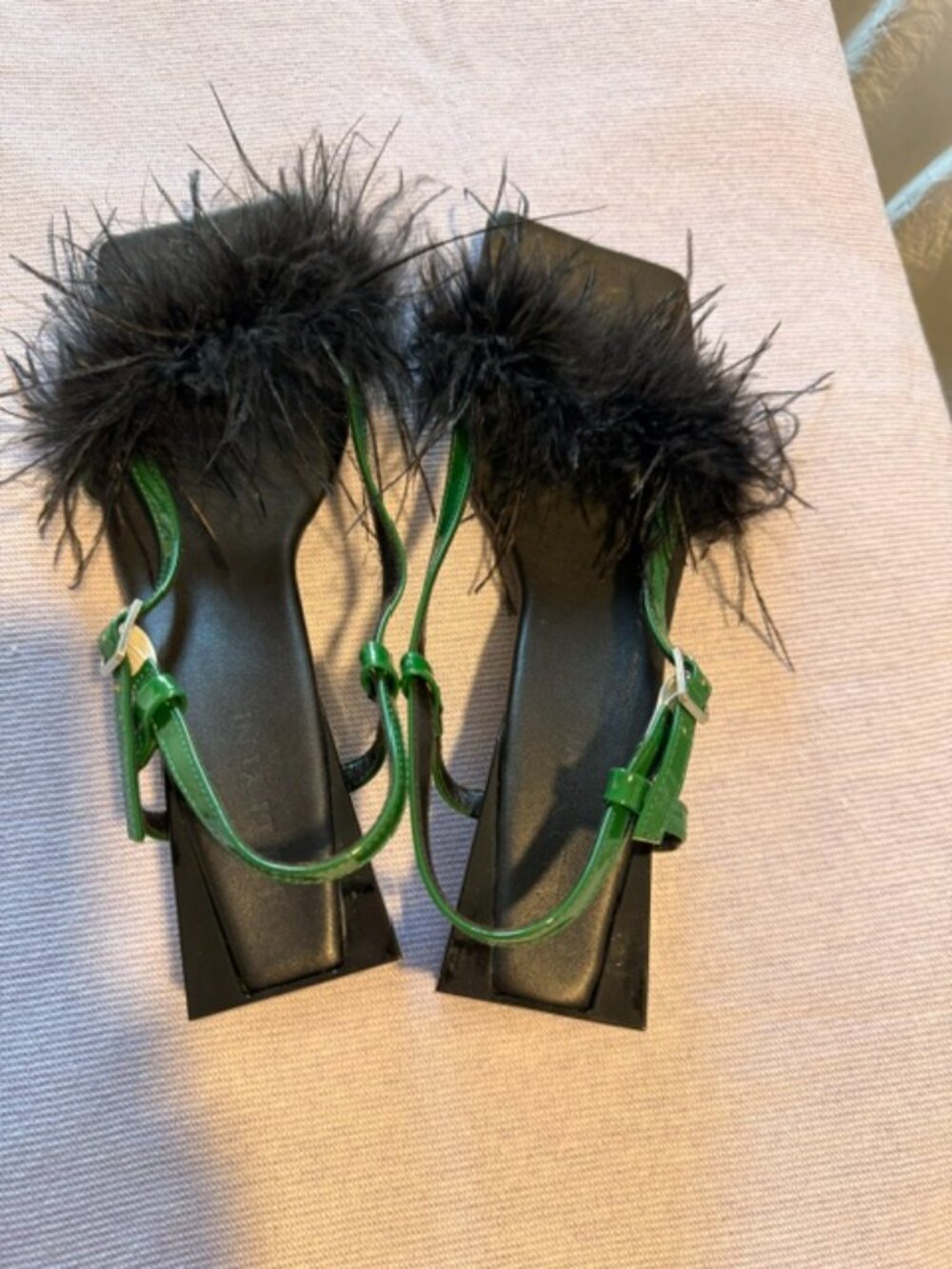 Jeffrey Campbell Green Patent Feather Geometric Heel Sandals Size Approx. 8